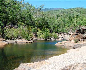 Mount Elliot, Bowling Green Bay National Park - Accommodation BNB 0