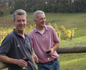 Foxeys Hangout Winery - Accommodation BNB 0