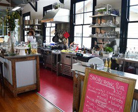 The Schoolhouse - Accommodation BNB 0