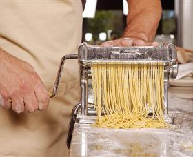 A Tavola! Cooking School At Pizzini Wines - Accommodation BNB 2