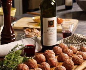 A Tavola! Cooking School At Pizzini Wines - Accommodation BNB 6