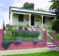 Chifley Home and Education Centre - Accommodation BNB