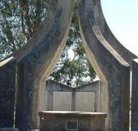 Inverell and District Bicentennial Memorial - Accommodation BNB
