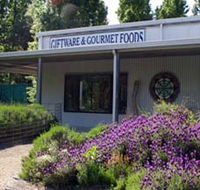 Crisp Galleries - Accommodation BNB