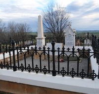 Hamilton Humes Grave - Accommodation BNB