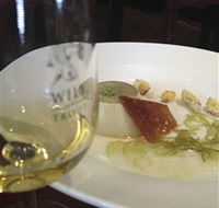 Poachers Pantry and Wily Trout Vineyard - Accommodation BNB