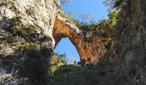 Carlotta Arch Walking Track - Accommodation BNB 2