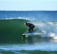 Surfaris Surf Camp - Accommodation BNB