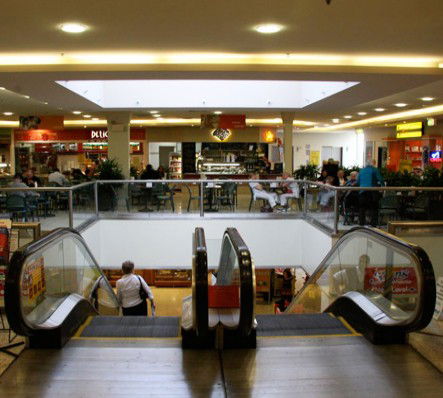 Castle Mall Shopping Centre - Accommodation BNB 2
