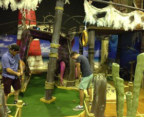 Mega Mini Golf - Accommodation BNB 3