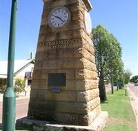 Major Mitchell Memorial - Accommodation BNB
