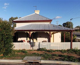 Former Customs Officers Residence - Accommodation BNB 0