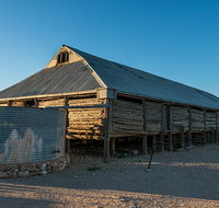 Mungo Woolshed - Accommodation BNB