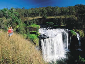 Millstream Falls - Accommodation BNB 2