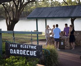 St George Riverbank Walkway - Accommodation BNB 2