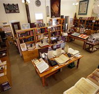 The Bible Museum - Accommodation BNB