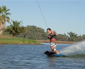 Gum Bend Lake - Accommodation BNB 8