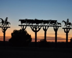 Long Paddock - Cobb Highway Touring Route - Accommodation BNB 1