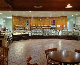 Strathy Hot Bread - Accommodation BNB 2