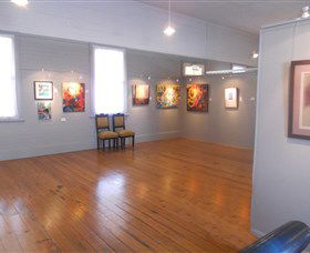 Paxtons Creative Space And Upstairs Gallery - Accommodation BNB 0