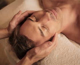 Prani Glow Day Spa - Accommodation BNB 1