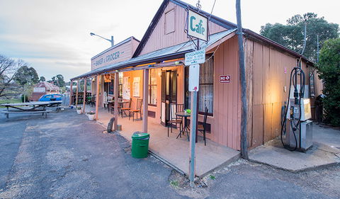 General Store - Accommodation BNB 1
