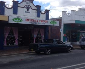 Taylors Sweets And Treats - Accommodation BNB 0