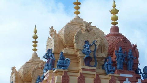 Vishnu Siva Mandir Temple And Library - Accommodation BNB 3