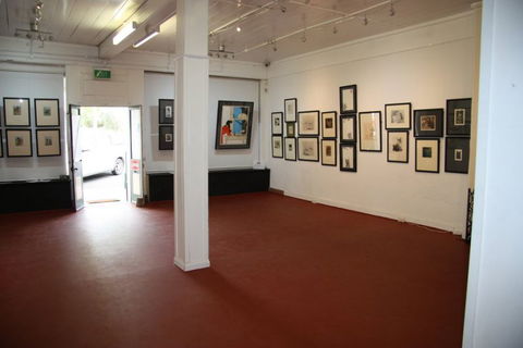FyreGallery - Accommodation BNB 4