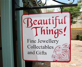 Hunter Valley Gardens Shopping Village - Accommodation BNB 6