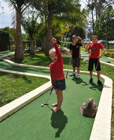 Hunter Valley Aqua Golf And Putt Putt - Accommodation BNB 0