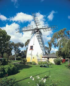 The Old Mill - 1835 South Perth - Accommodation BNB 0