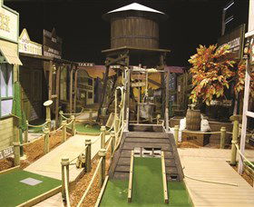 Mega Mini Golf - Accommodation BNB 2