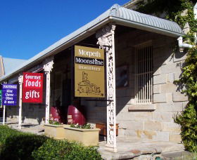 Morpeth Wine Cellars And Moonshine Distillery - Accommodation BNB 1