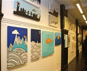 Bondi Art Lounge - Accommodation BNB 2