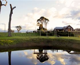 All Saints Garden - Accommodation BNB 2