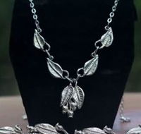 Australian Wildflower Jewellery Gallery - Accommodation BNB