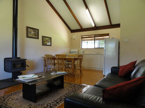 Tinglewood Cabins - Accommodation BNB 1