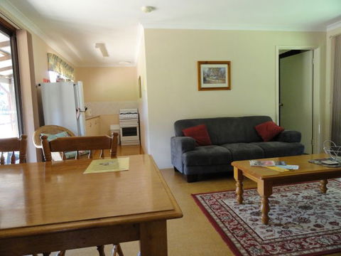 Tinglewood Cabins - Accommodation BNB 2