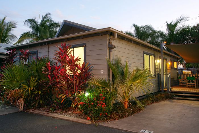Norman Gardens QLD Accommodation BNB