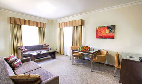 Governor Macquarie Motor Inn - Accommodation BNB 8