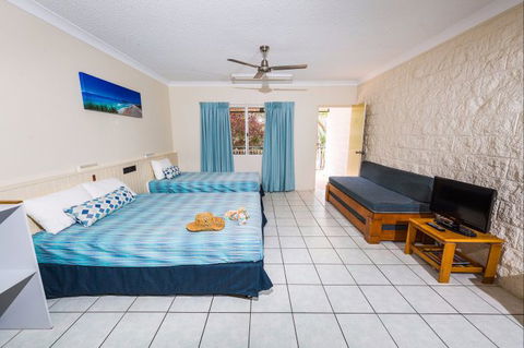 Eurong Beach Resort - Accommodation BNB 2