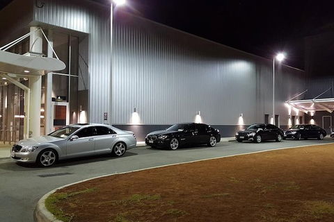 Perth Airport Transfer By Private Chauffeur: Airport To Perth CBD Hotel - Accommodation BNB 1