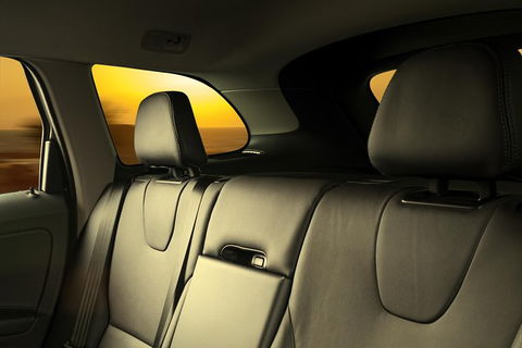Transfer In Private Minivan From Adelaide Airport To Adelaide Downtown - Accommodation BNB 5