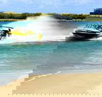 Express Jet Boat  Cafe Breaky - Accommodation BNB