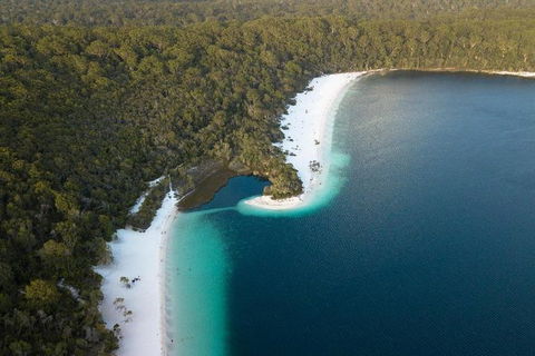 Pack-free Camping: Lake McKenzie Central Hike - 2 Days - Accommodation BNB 0