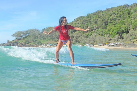Rainbow Beach Surf Lesson Australia\'s Longest Wave 4X4 Adventure - Accommodation BNB 2
