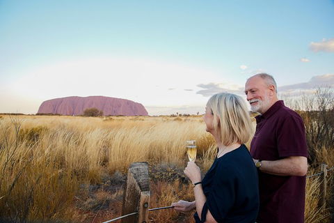 Uluru (Ayers Rock) Sunset With Outback Barbecue Dinner And Star Tour - Accommodation BNB 21