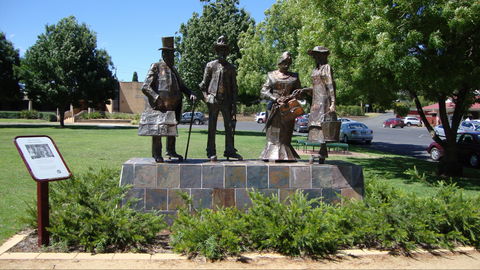 Gundagai's Architectural Heritage Walk - Accommodation BNB 1