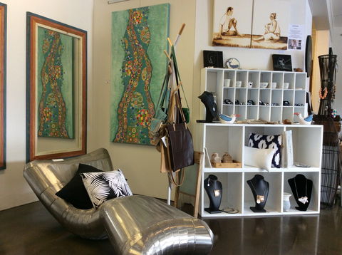 Waubs Bay Gallery - Accommodation BNB 2
